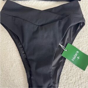 HALARA Ribbed Black Swim Bottom